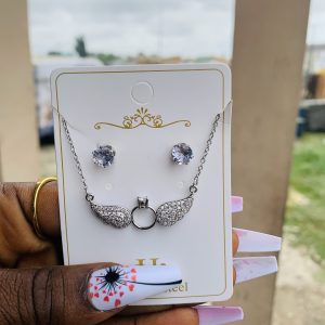 Fashion necklace and earrings 021