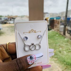 Fashion necklace and earrings 023