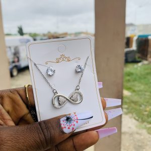 Fashion necklace and earrings 028