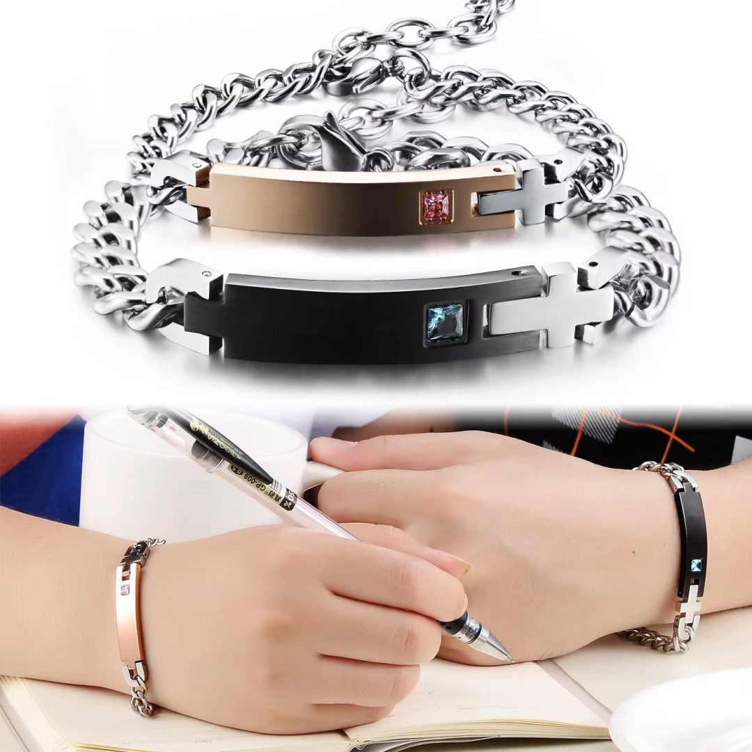 Engraved black gemstone bracelet - Image 3
