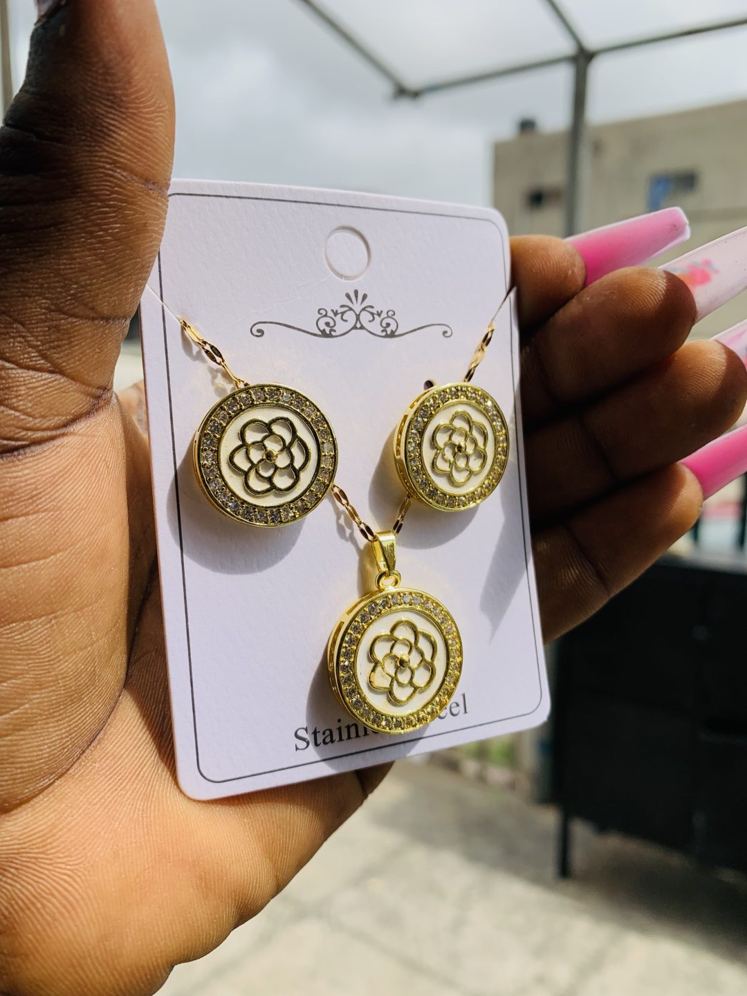 Gold circle flower steel set