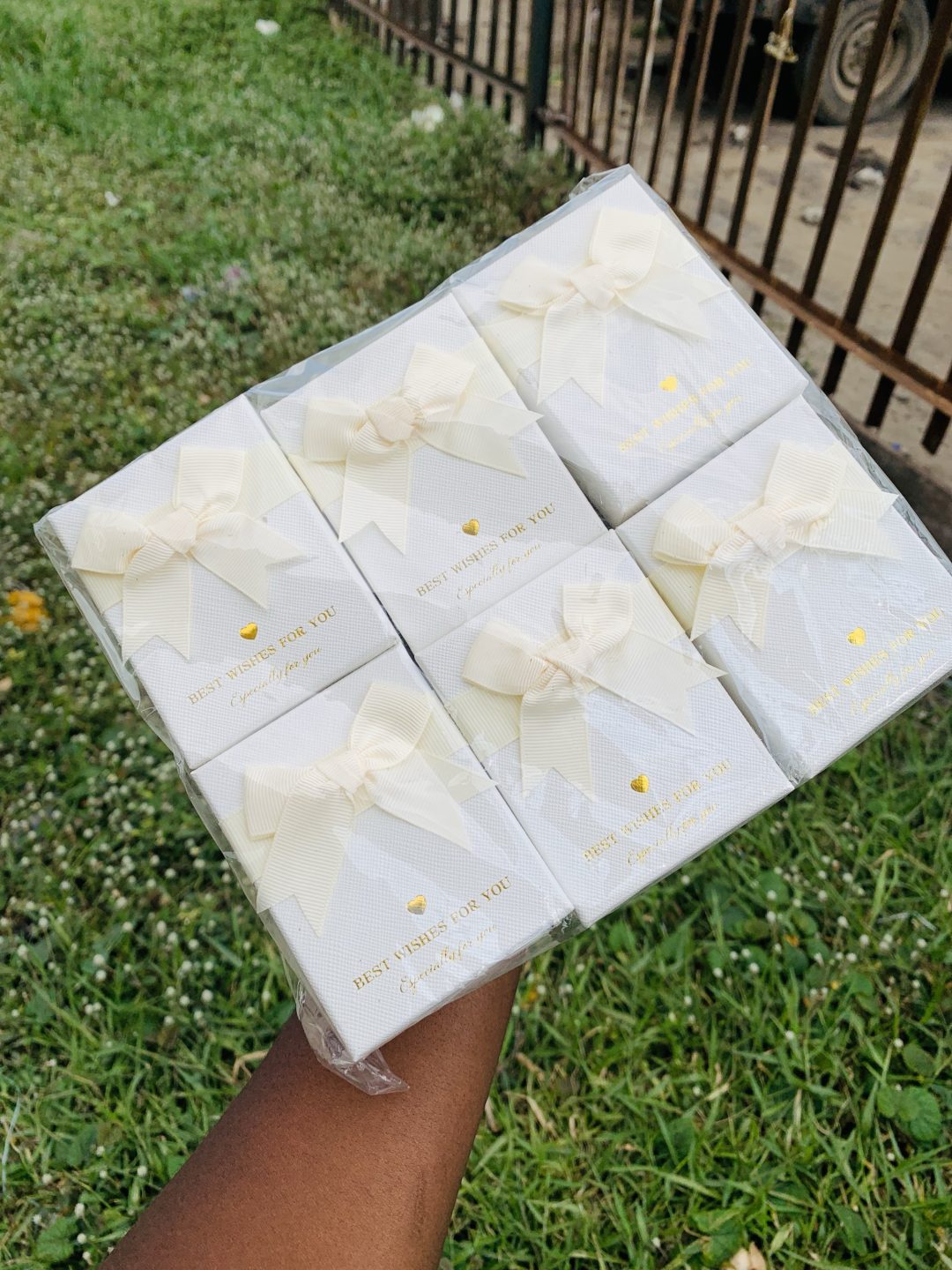 A Dozen of thick Best wishes box - Image 4