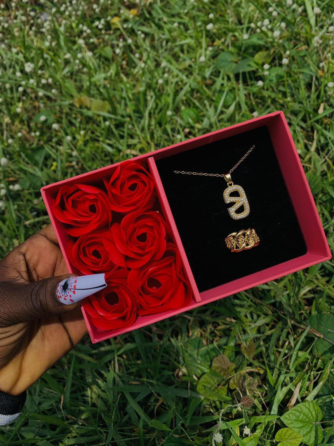 Dainty necklace and ring comes with paper box 008 - Image 3
