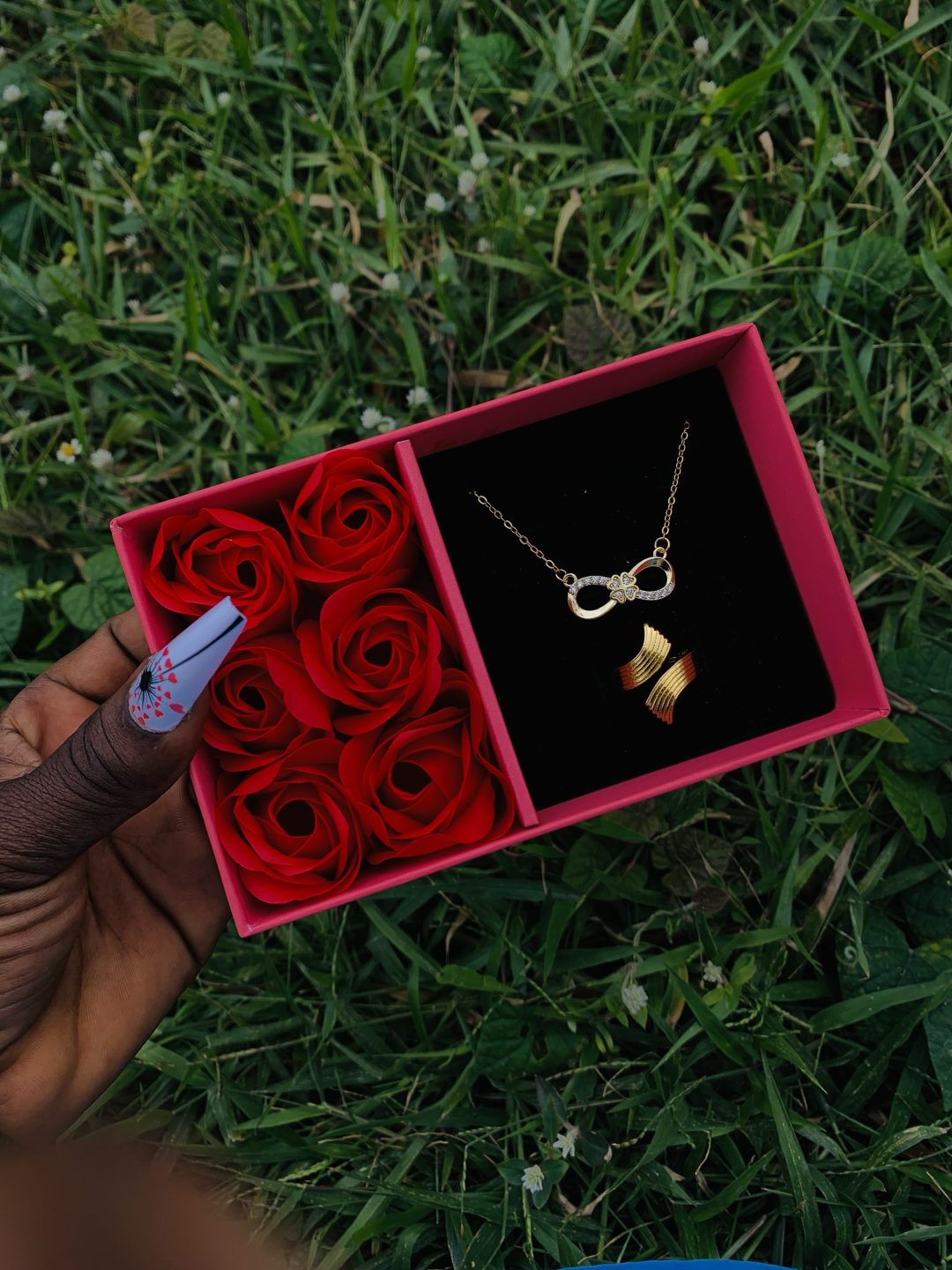 Dainty necklace and ring comes with paper box 005