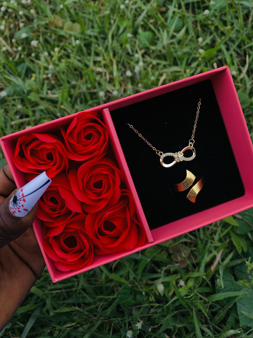 Dainty necklace and ring comes with paper box 005 - Image 4