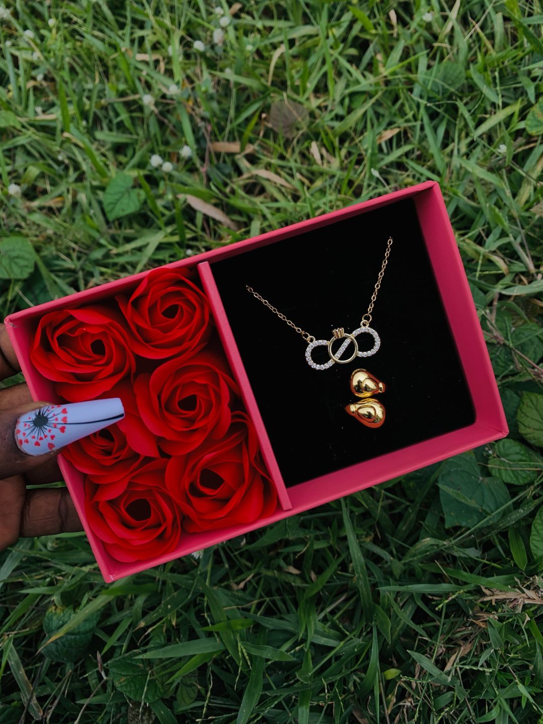 Dainty necklace and ring comes with paper box 003 - Image 3