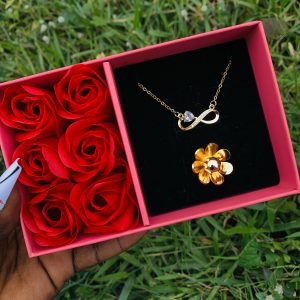 Dainty necklace and ring comes with paper box 004