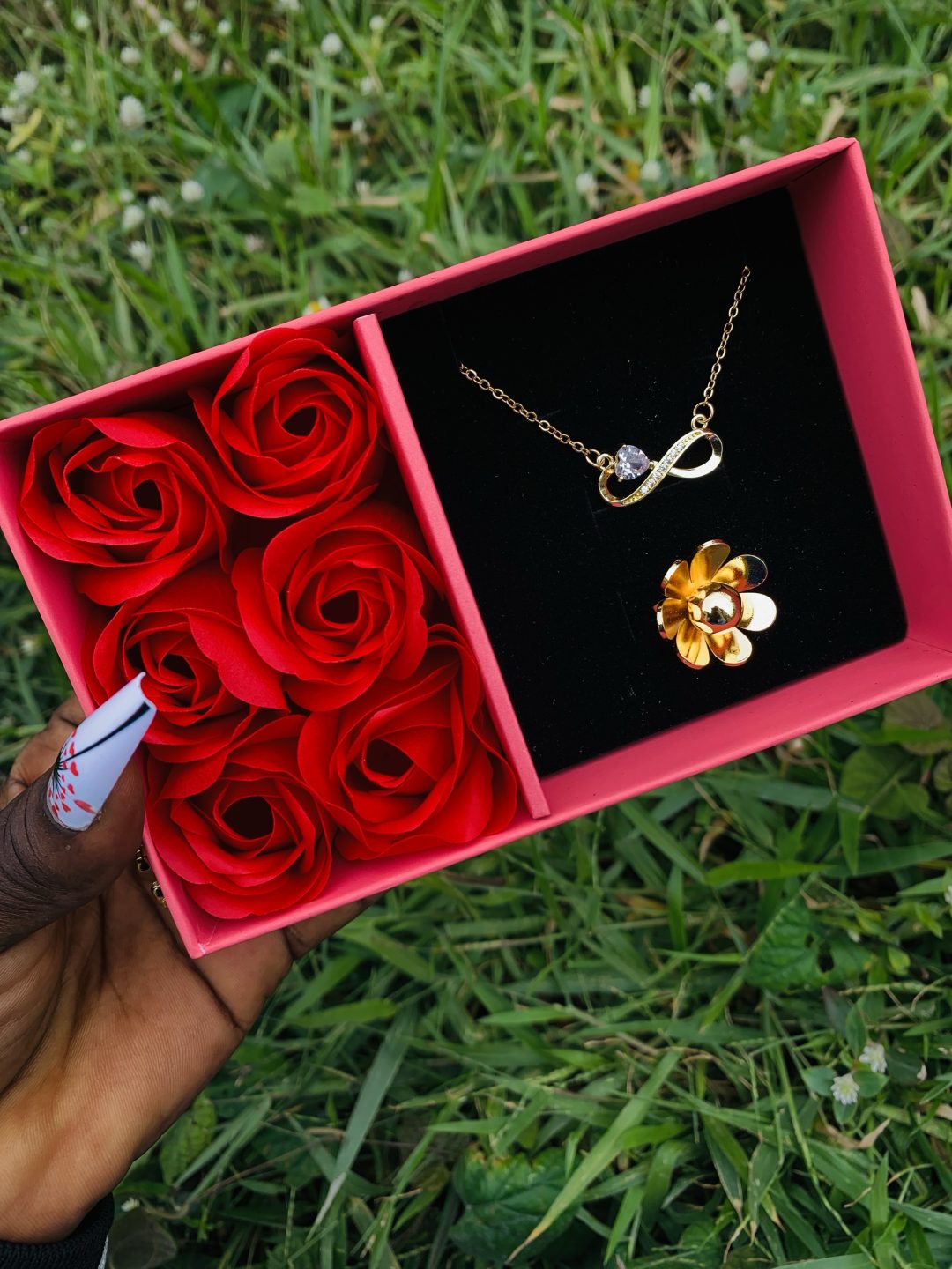 Dainty necklace and ring comes with paper box 004 - Image 3