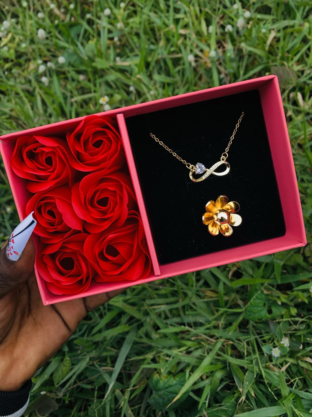 Dainty necklace and ring comes with paper box 004 - Image 5