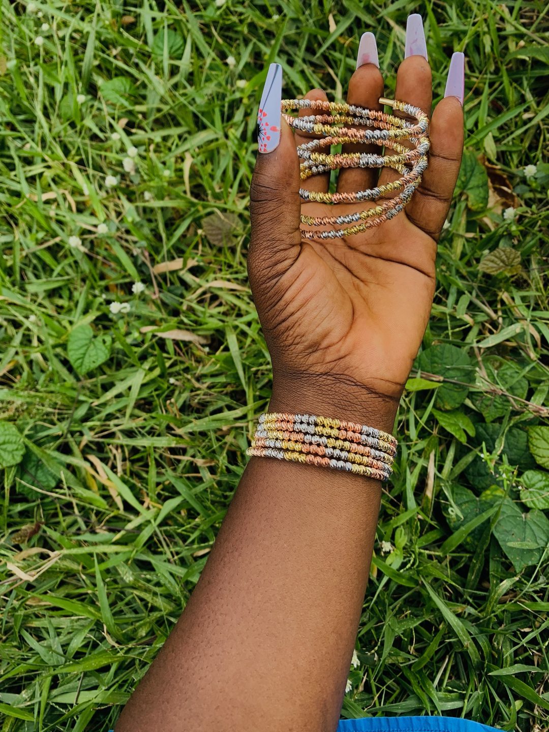Three toned MD 5 roll spiral bangle - Image 3