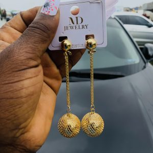 MD Gold dropping ball