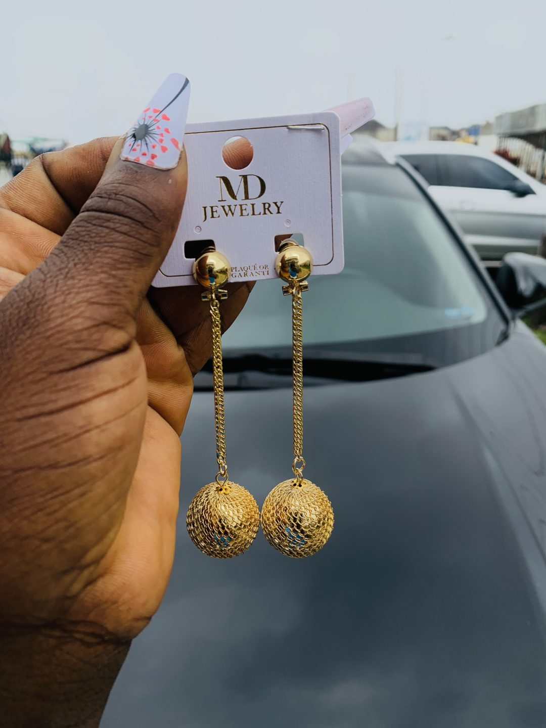 MD Gold dropping ball - Image 2