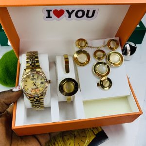 Rolex oyster gold stoned face comes with big paper box