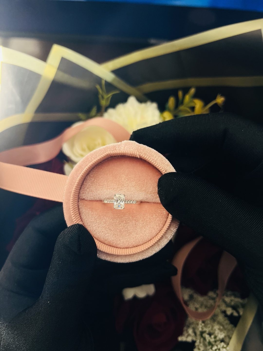 Moissanite ring 006