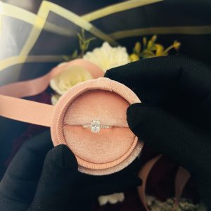 Moissanite ring 006