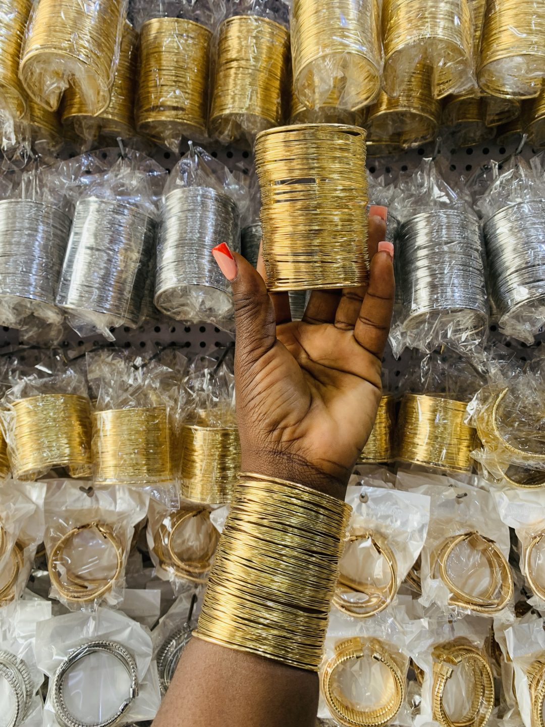 Dona medium gold bracelet