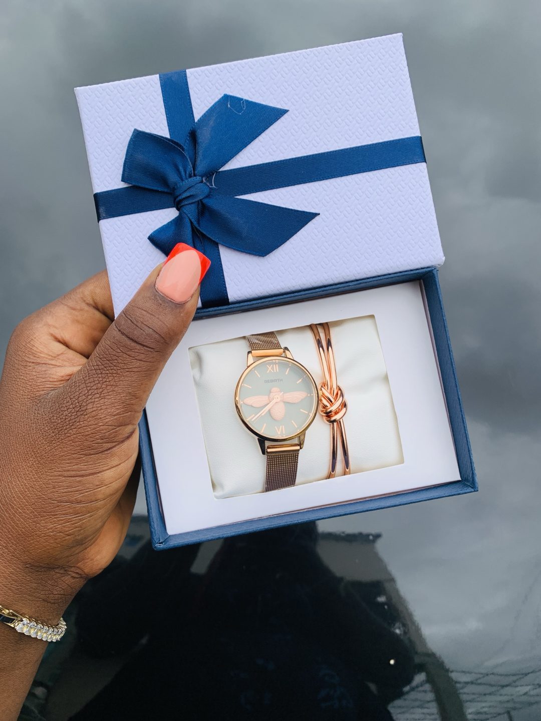 Rebirth Rosegold watch with exact box