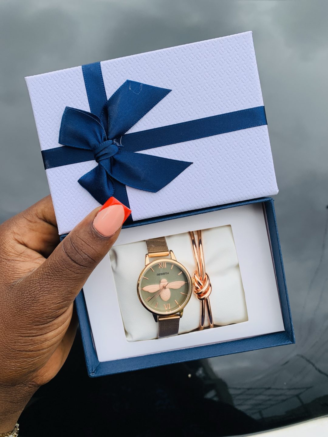 Rebirth Rosegold watch with exact box - Image 3