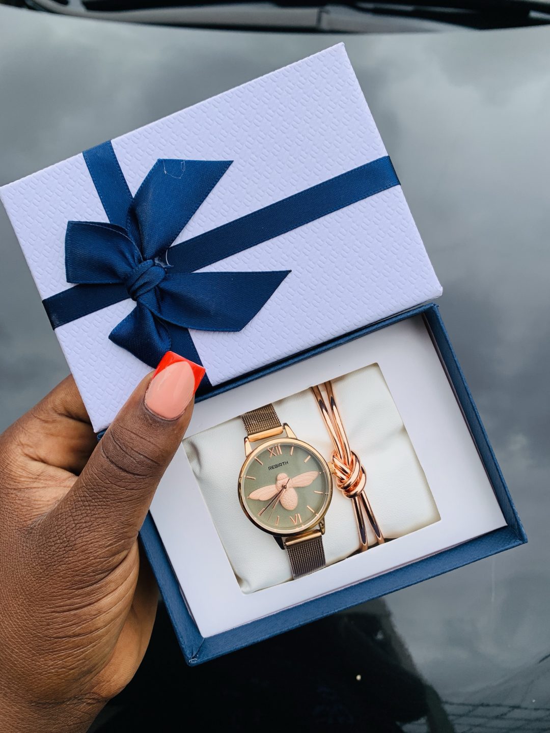 Rebirth Rosegold watch with exact box - Image 2