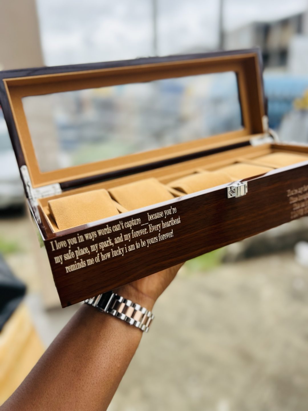 Engraved 6 slot Formica box - Image 3