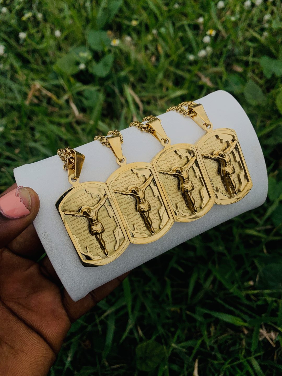 Male steel gold necklace 001 - Image 2