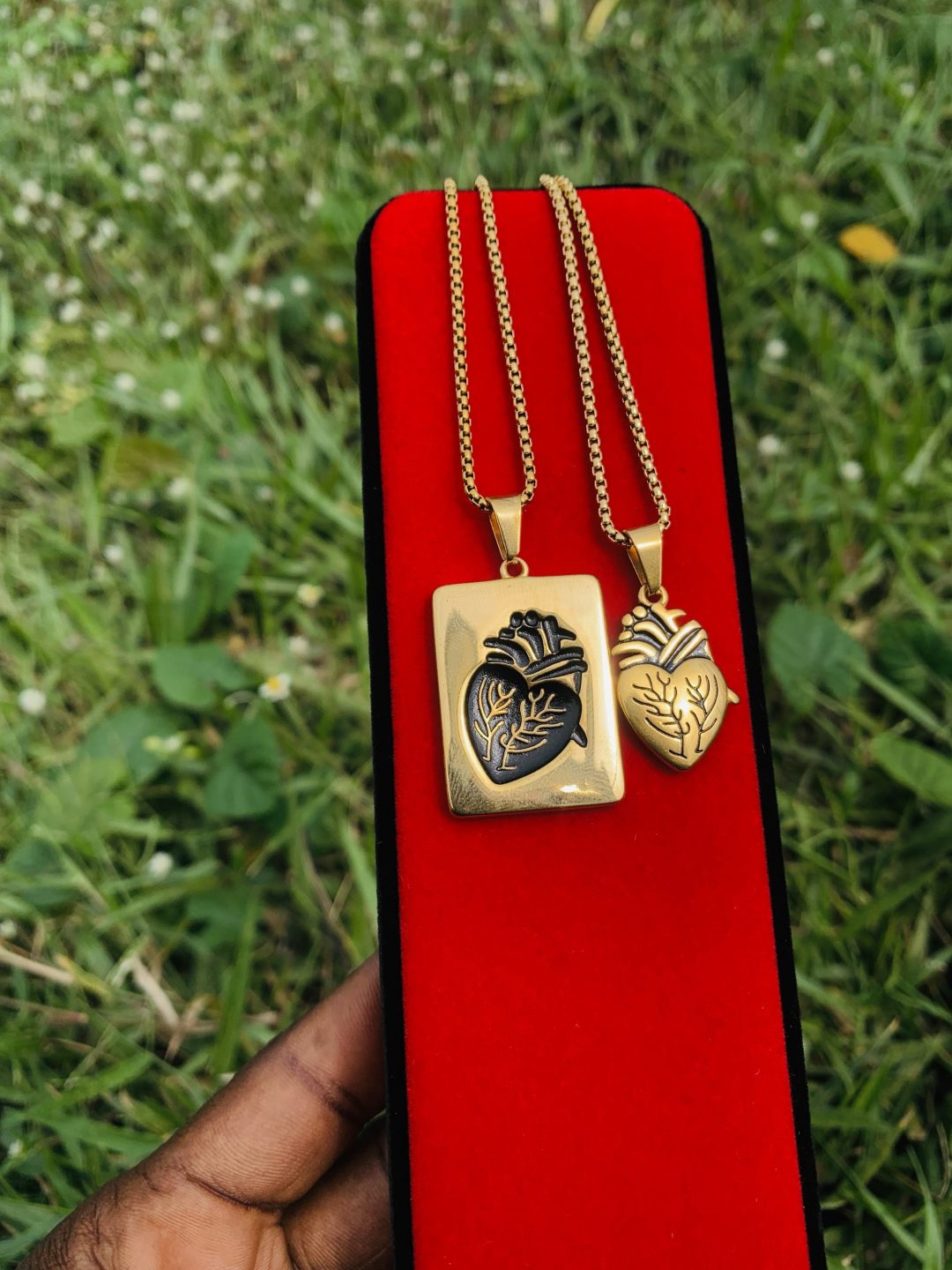 Anatomy gold necklace - Image 5