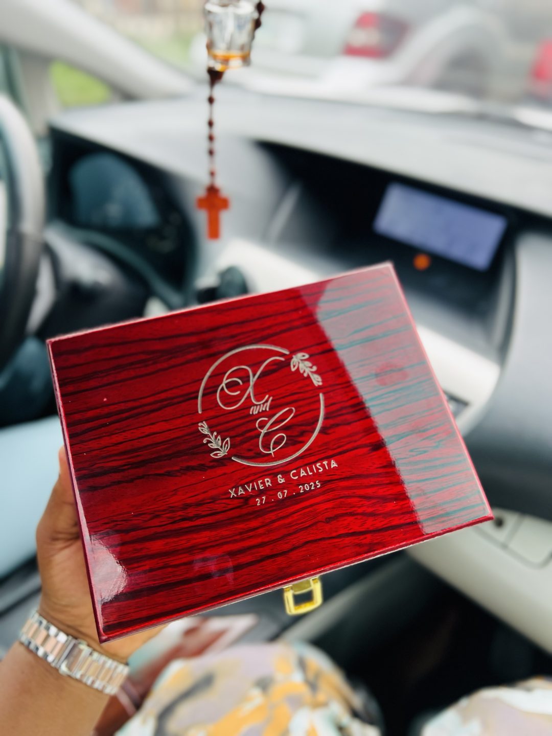 Engraved Formica watch box - Image 6