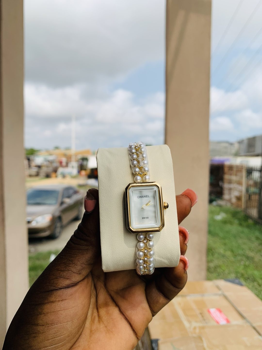 Channel pearl watch