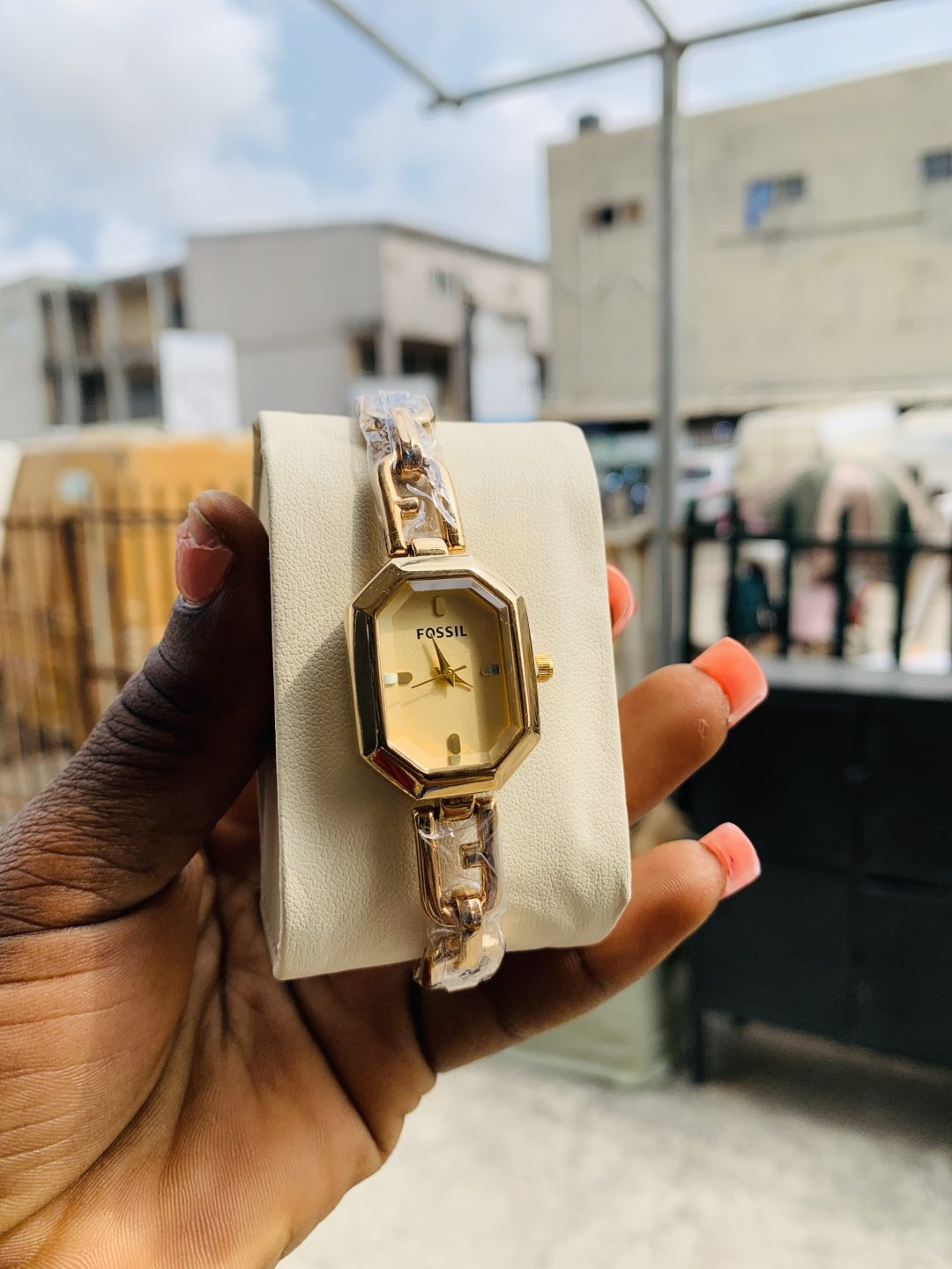 Fossil Gold gold face watch - Image 2