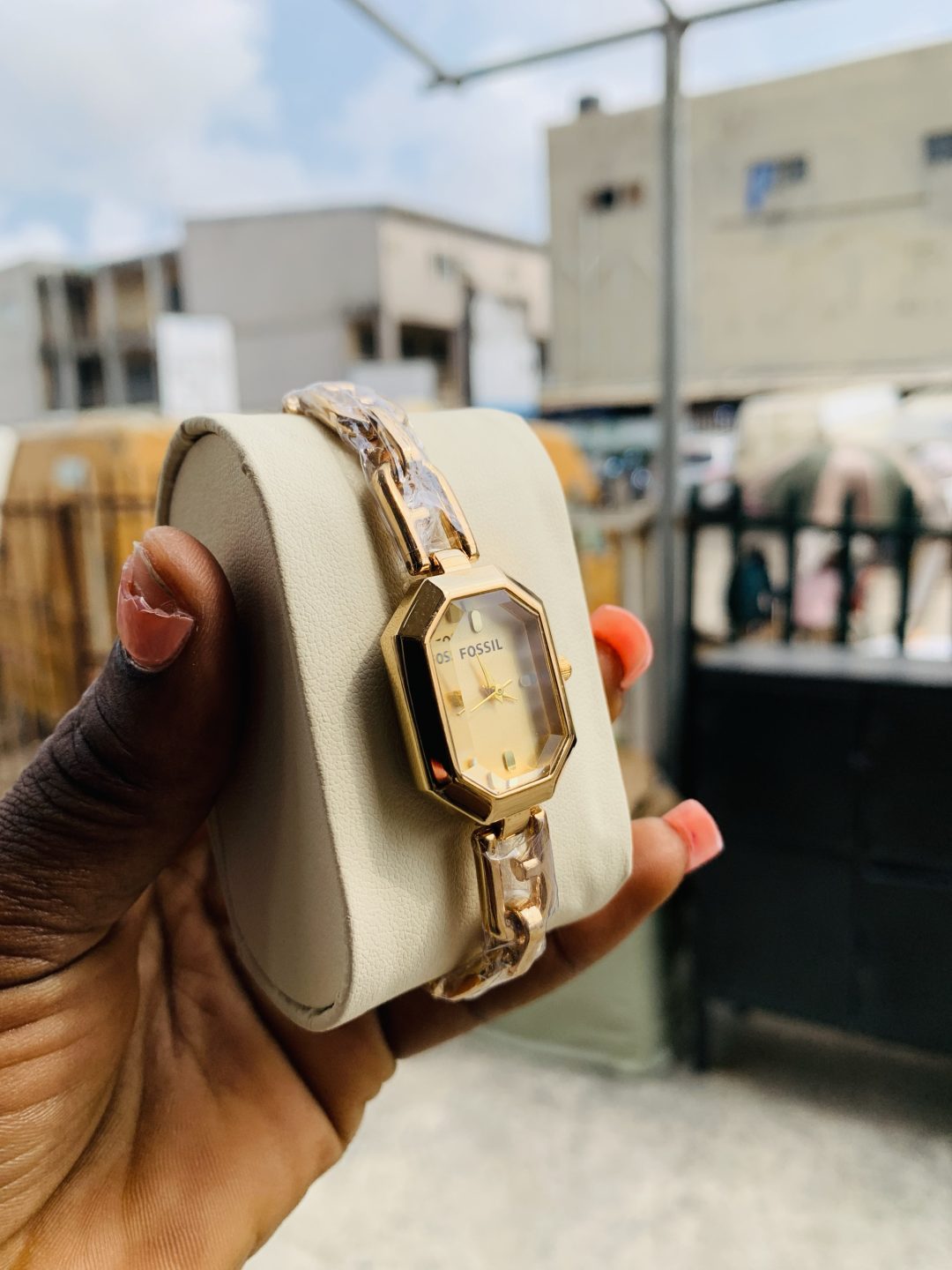 Fossil Gold gold face watch - Image 3
