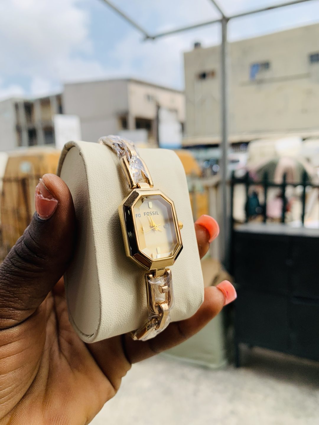 Fossil Gold gold face watch - Image 4