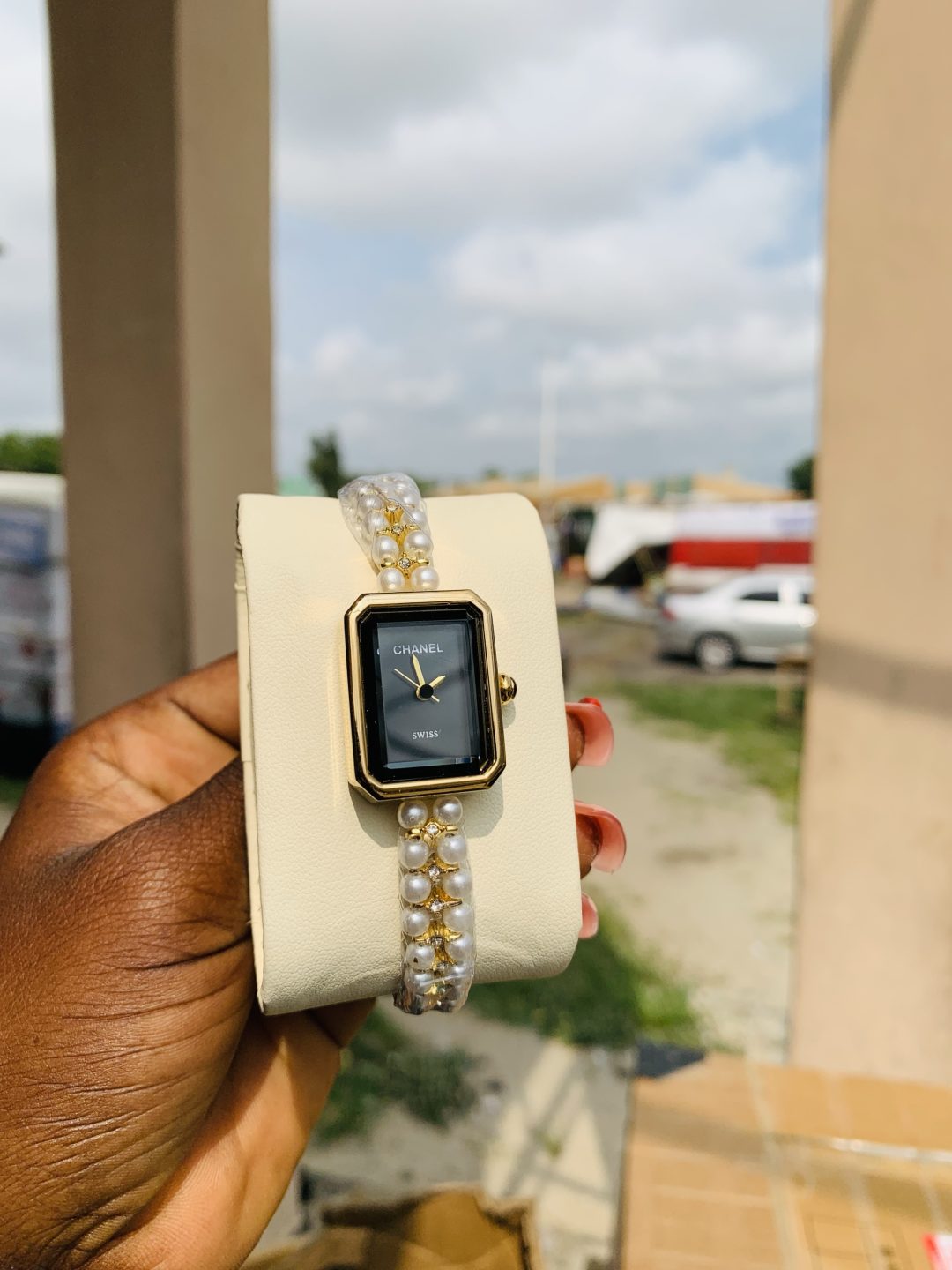 Gold black face channel watch - Image 2