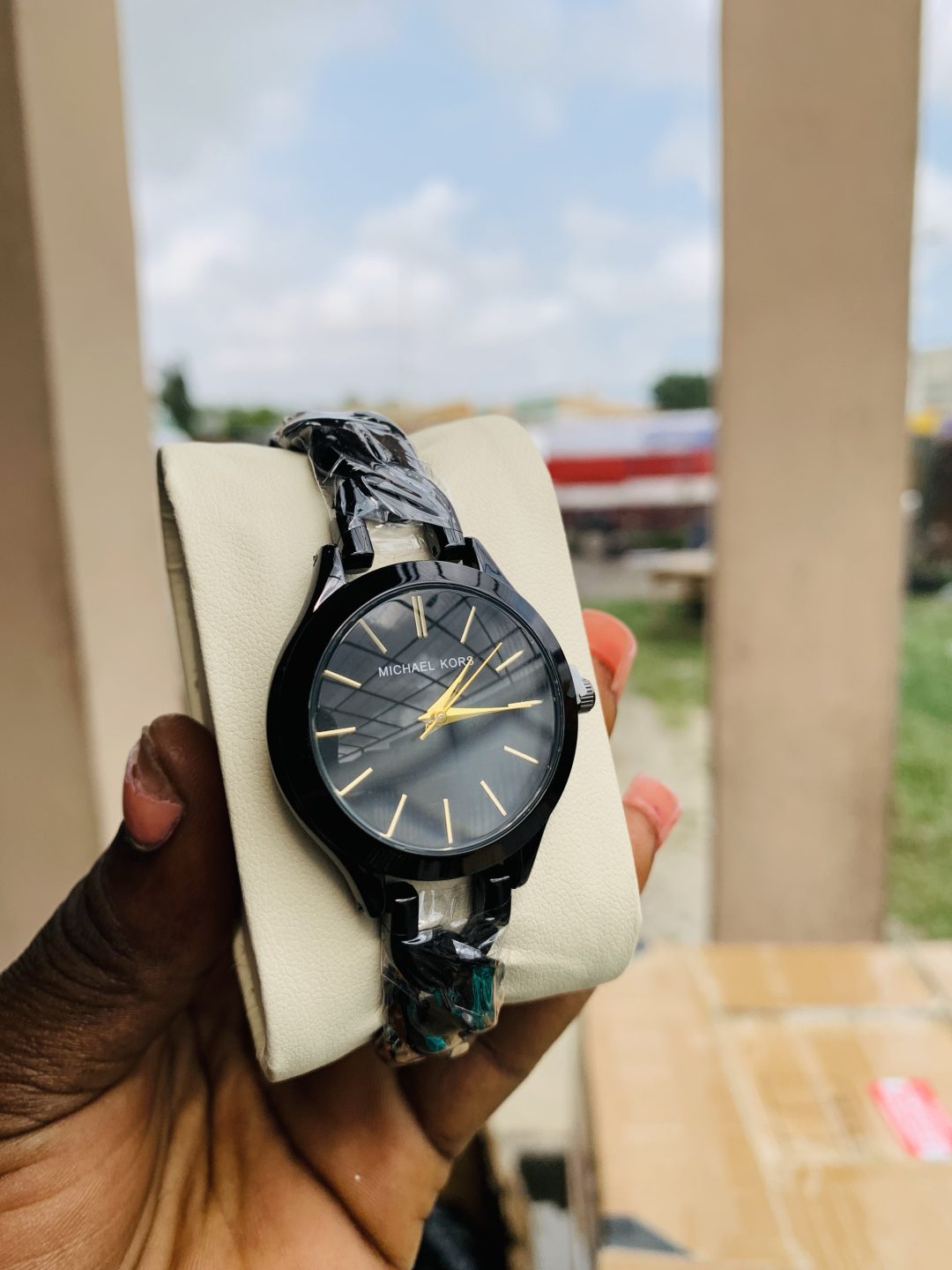 Micheal kors Black watch - Image 5