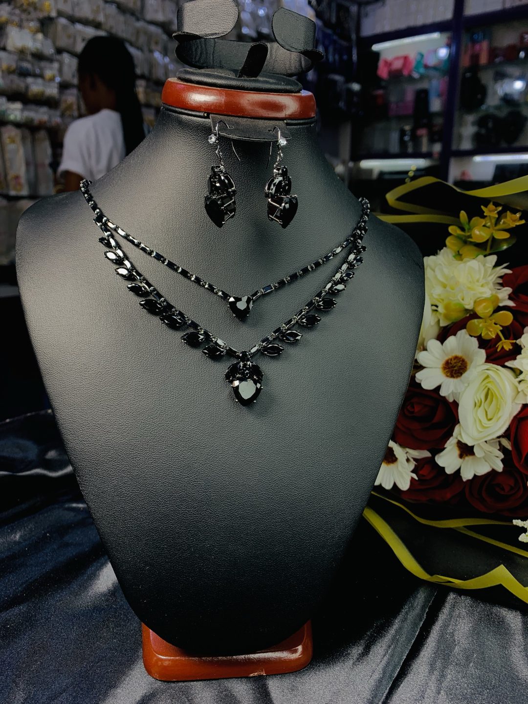 Black fashion set 002 - Image 2