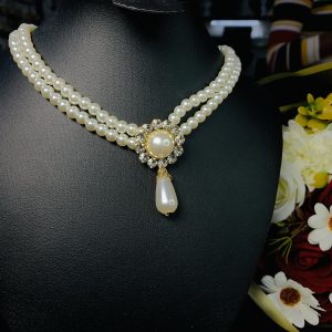 Circle stone pearl necklace