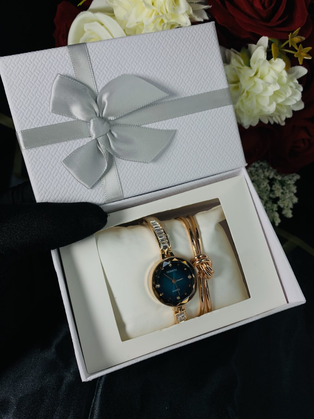 Rebirth Rosegold watch combo comes with exact - Image 2