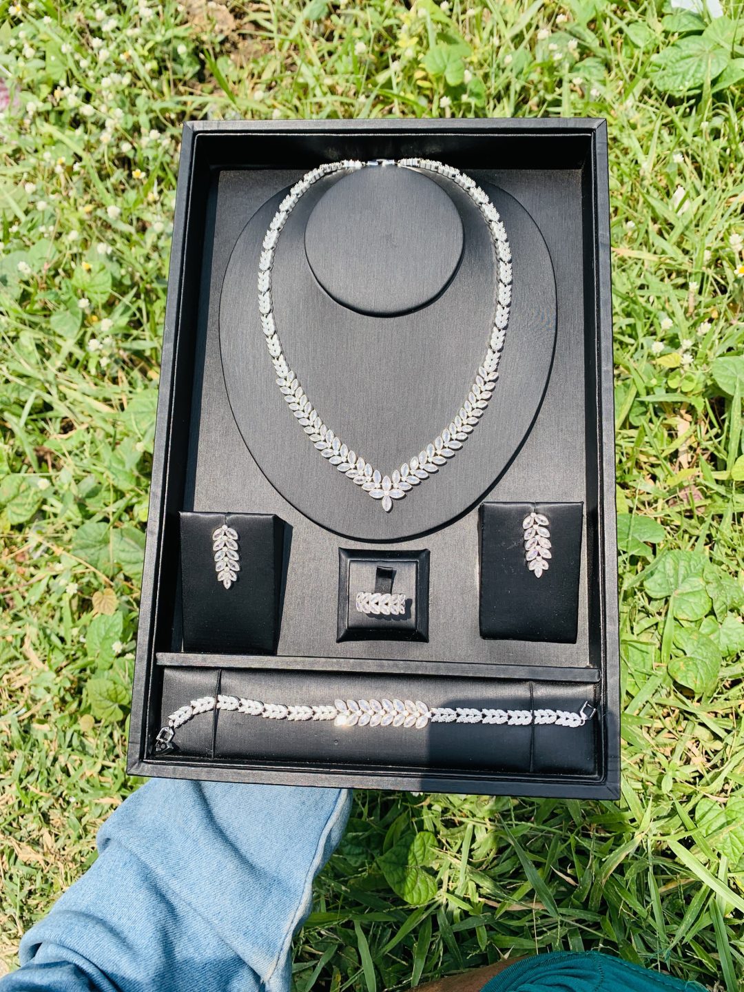 001 zirconia bridal silver set - Image 2