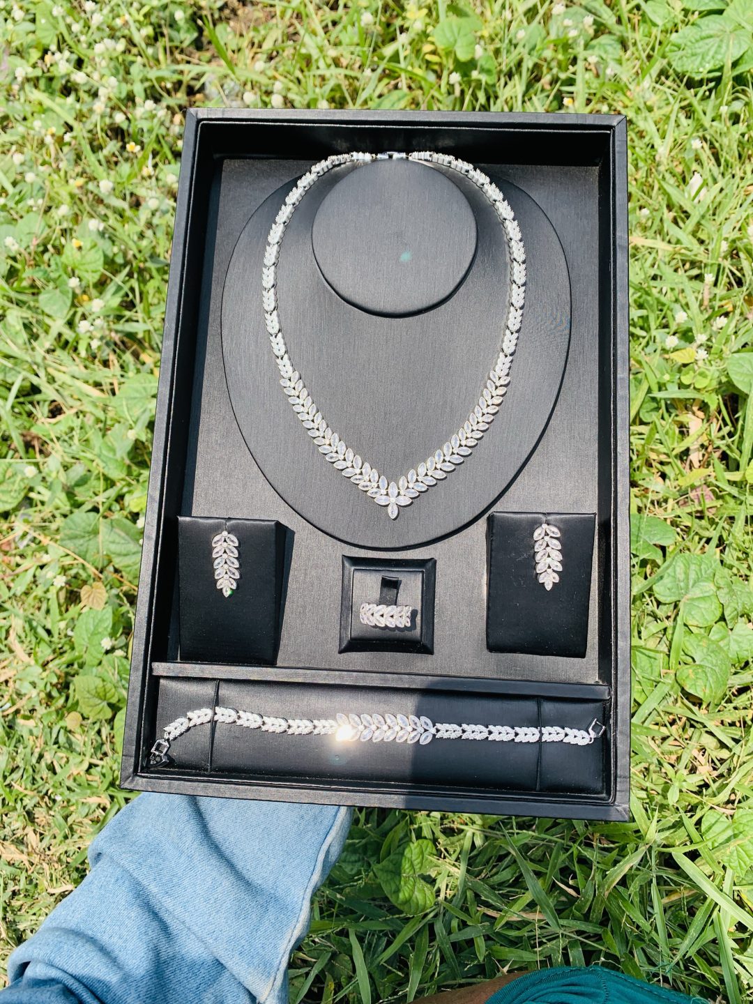 001 zirconia bridal silver set - Image 3