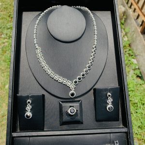 002 zirconia black stone bridal set
