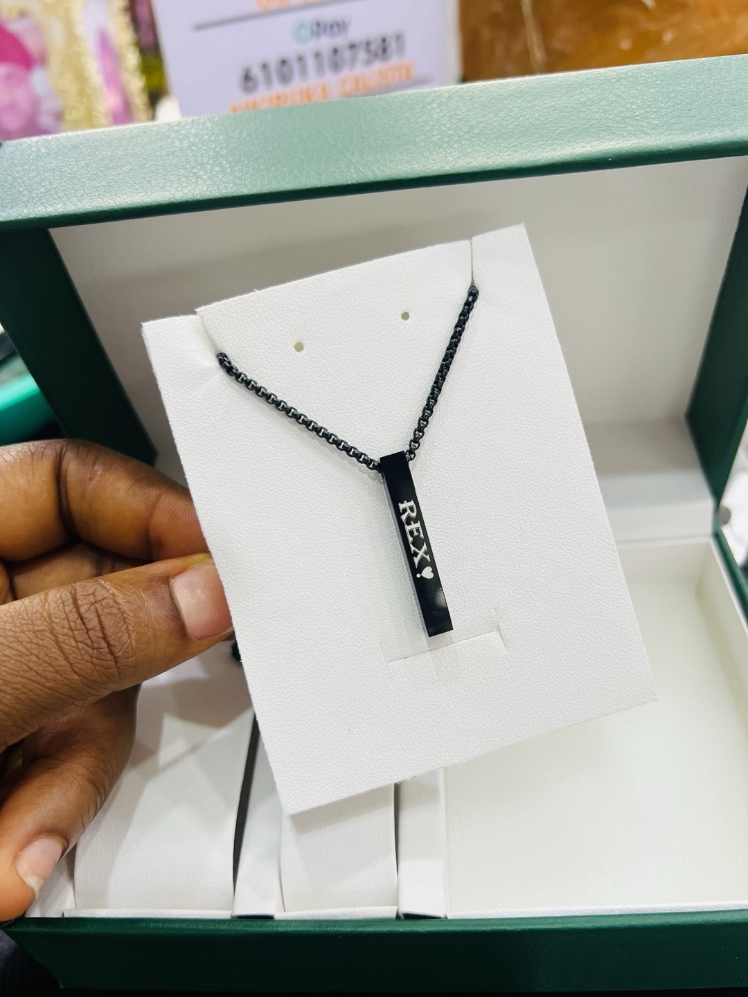 Engraved black block necklace - Image 2