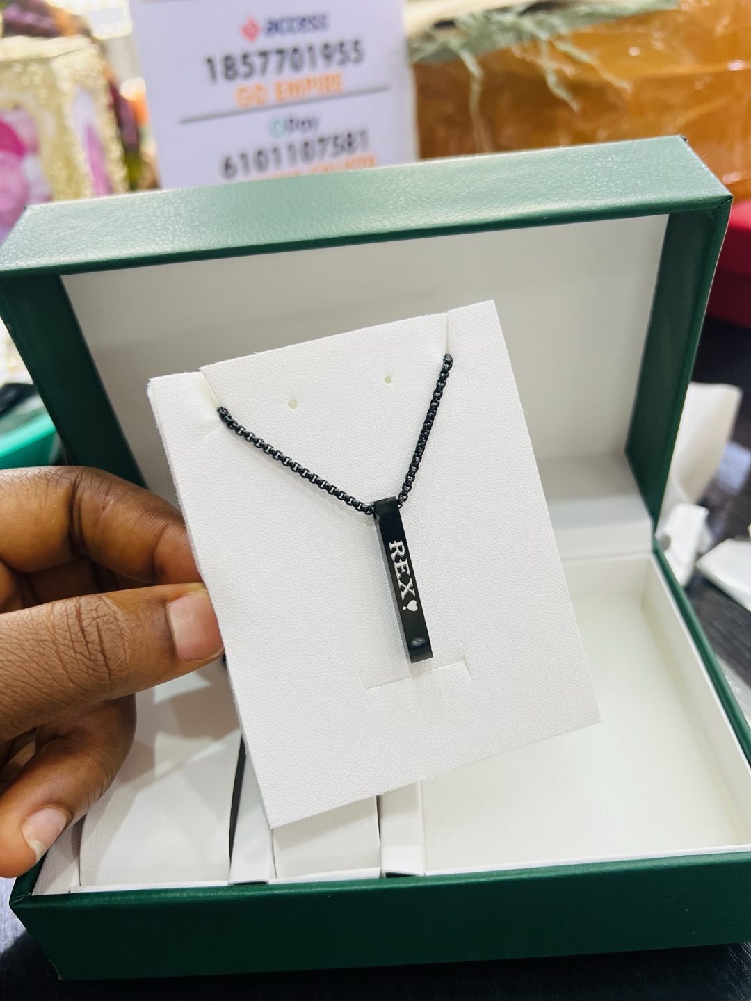 Engraved black block necklace - Image 4