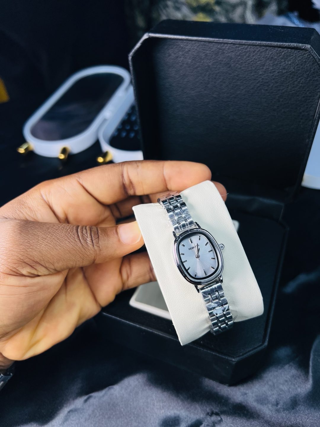 Rebirth white  slim face watch - Image 2