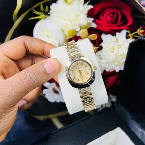 Rebirth gold oval face watch