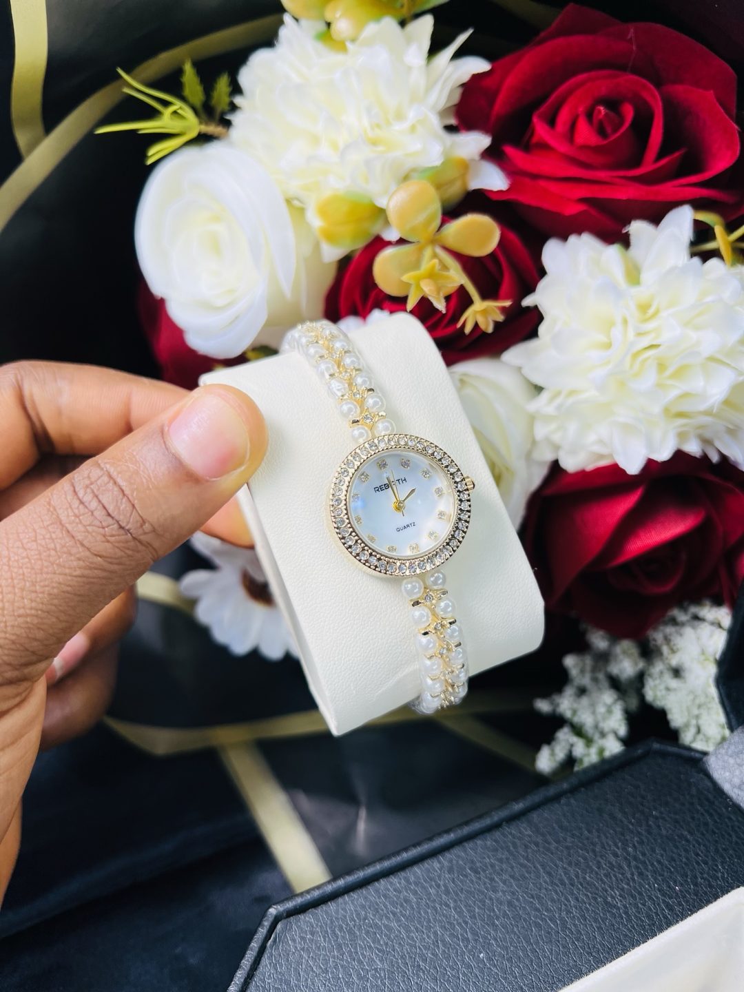 Rebirth gold pearls firm watch - Image 6