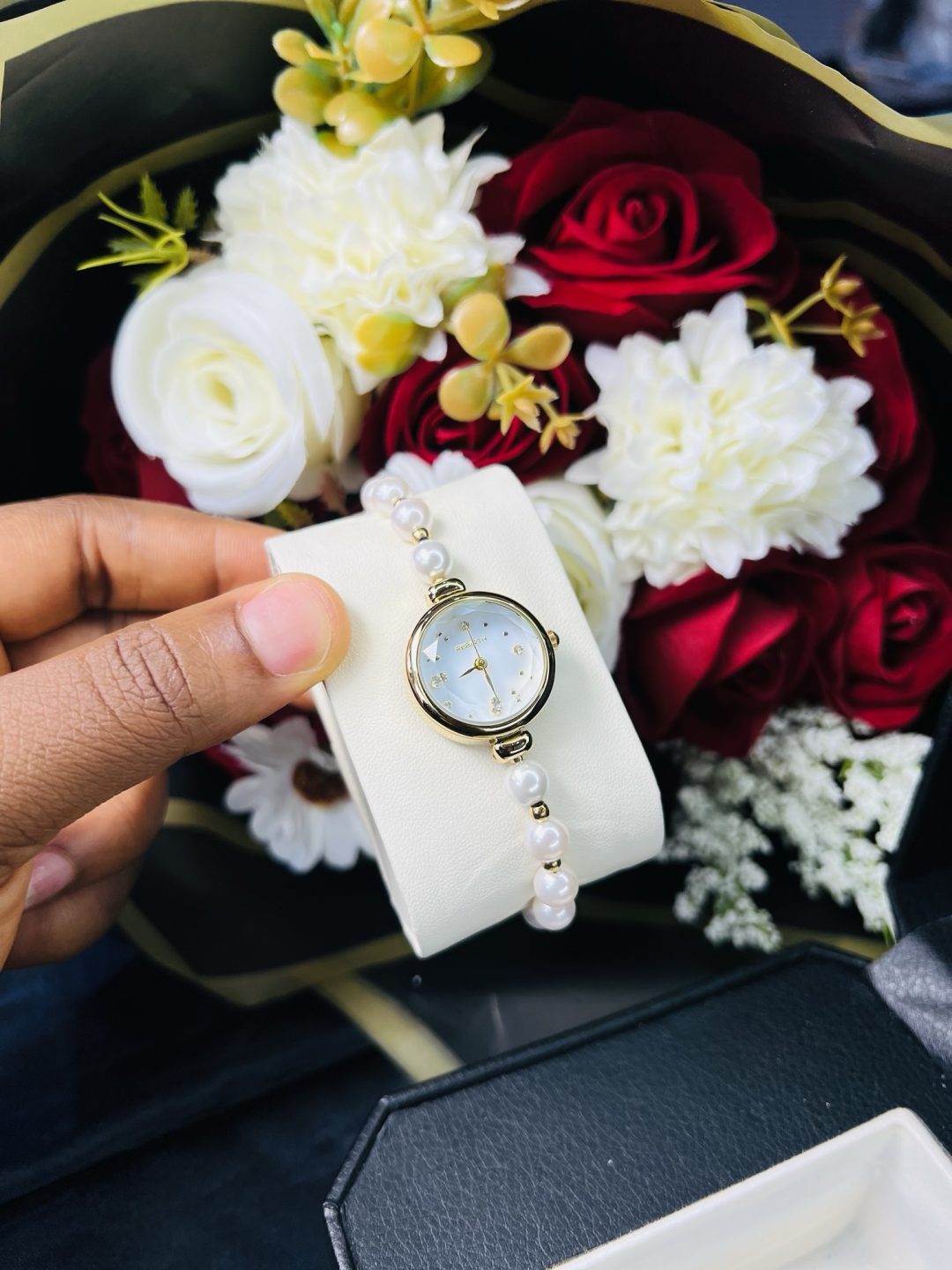 Rebirth pearls gold dropping watch - Image 5