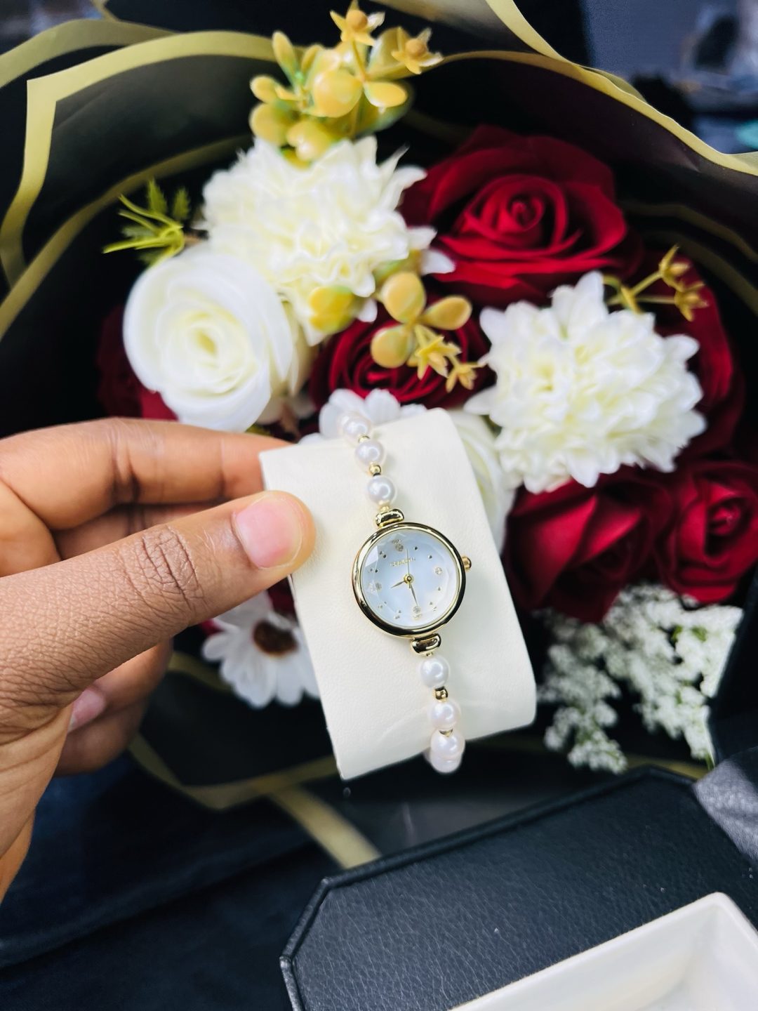 Rebirth pearls gold dropping watch - Image 7