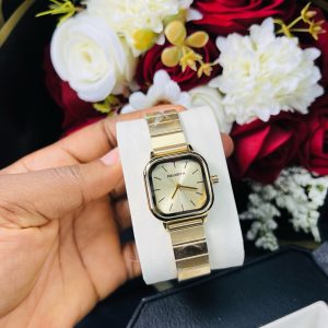 Rebirth gold square gold face watch