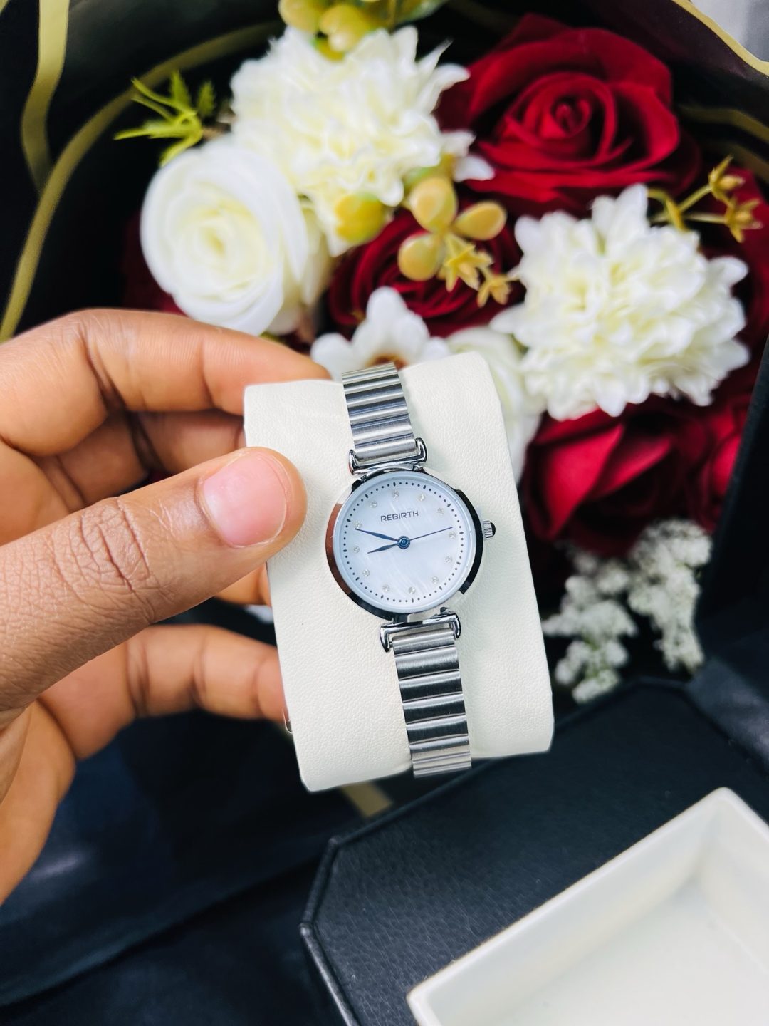 Rebirth silver circle ice dial watch