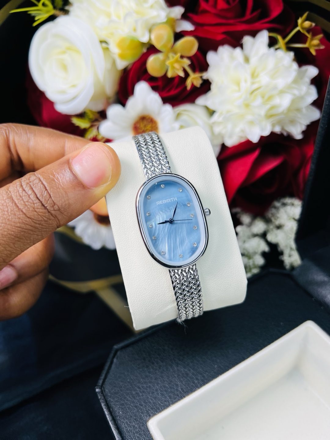 Rebirth silver Blue face oval watch