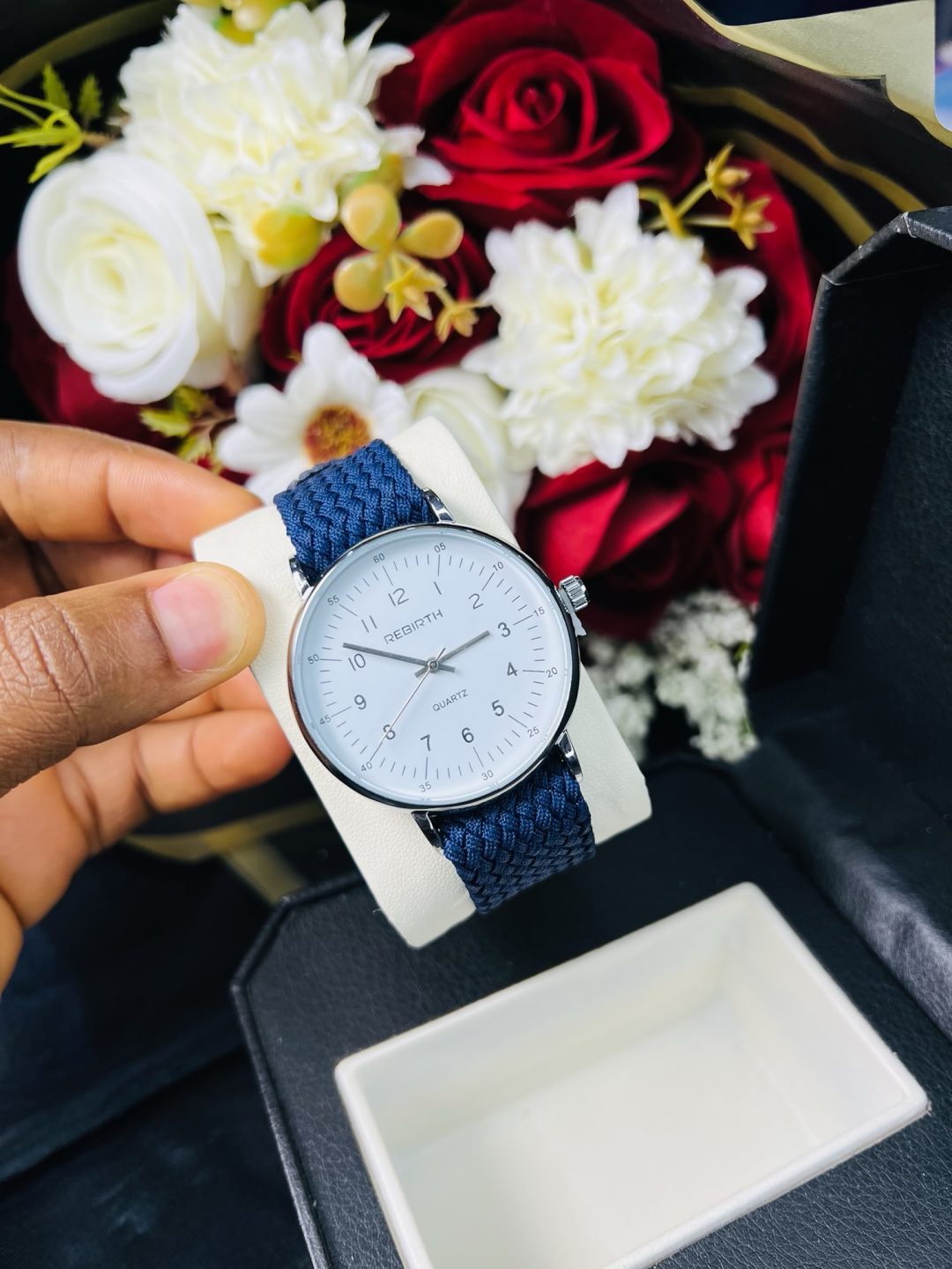Rebirth blue weaves strap watch